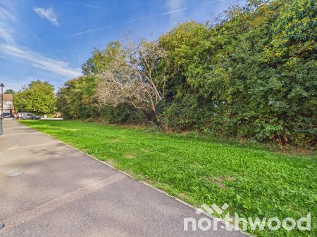 2 bedroom Terraced House for sale in Tunbridge Way, Singleton, Ashford, TN23