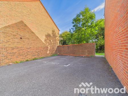 2 bedroom Terraced House for sale in Tunbridge Way, Singleton, Ashford, TN23