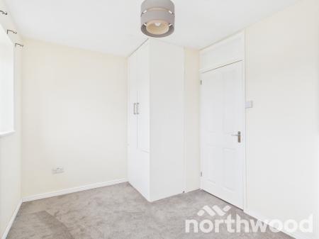 2 bedroom Terraced House for sale in Falcon Way, South Ashford, Ashford, TN23