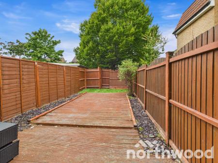 2 bedroom Terraced House for sale in Falcon Way, South Ashford, Ashford, TN23