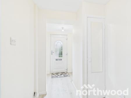 2 bedroom Terraced House for sale in Falcon Way, South Ashford, Ashford, TN23