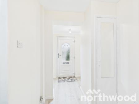 2 bedroom Terraced House for sale in Falcon Way, South Ashford, Ashford, TN23