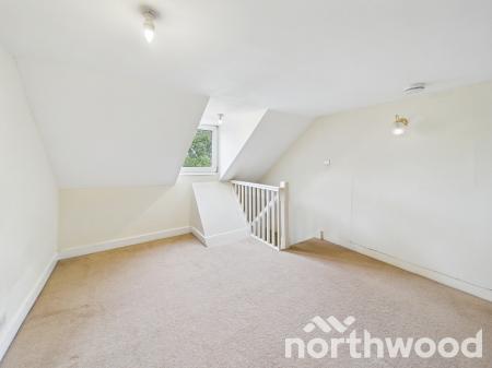 2 bedroom Terraced House for sale in Hardinge Road, Town Centre, Ashford, TN24