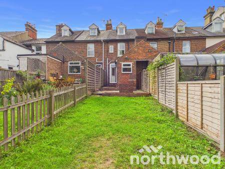 2 bedroom Terraced House for sale in Hardinge Road, Town Centre, Ashford, TN24