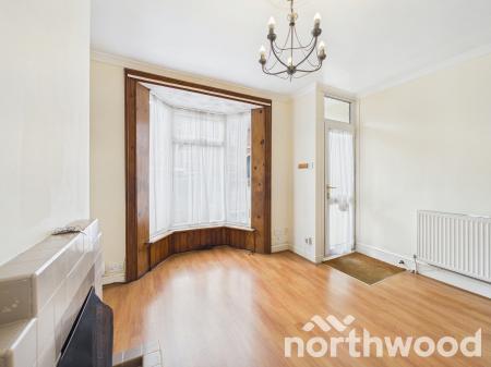 2 bedroom Terraced House for sale in Hardinge Road, Town Centre, Ashford, TN24