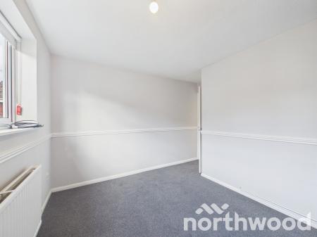 2 bedroom Semi-detached house for sale in Brentwood, Ashford, TN23