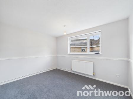 2 bedroom Semi-detached house for sale in Brentwood, Ashford, TN23