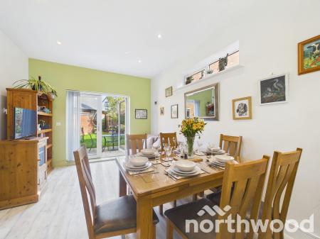3 bedroom Detached house for sale in Lakeview Gardens, Chilmington Lakes, Ashford, TN23
