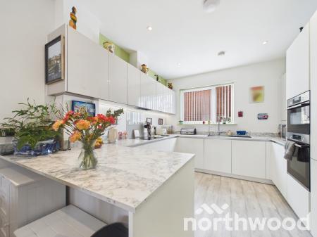 3 bedroom Detached house for sale in Lakeview Gardens, Chilmington Lakes, Ashford, TN23