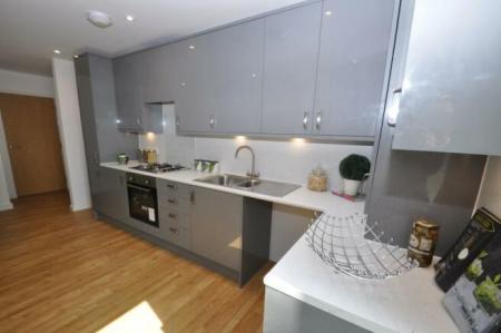 1 bedroom Flat to let in Victoria Crescent, La Riviere, Ashford, TN23