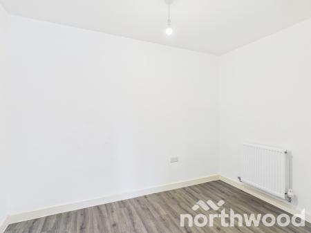 4 bedroom Semi-detached house to let in Heritage Road, Ashford, Ashford, TN25