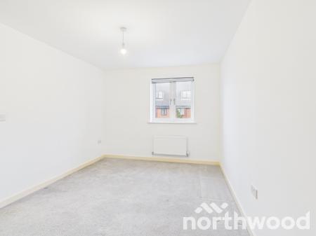 4 bedroom Semi-detached house to let in Heritage Road, Ashford, Ashford, TN25