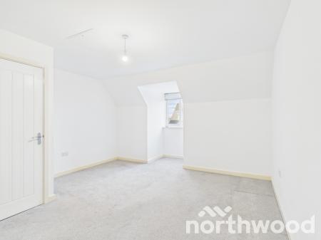 4 bedroom Semi-detached house to let in Heritage Road, Ashford, Ashford, TN25