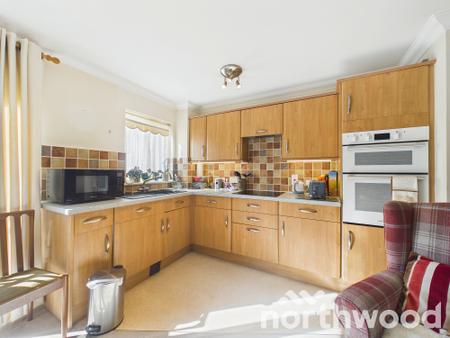 1 bedroom Flat for sale in Windsor Court, Hoxton Close, Singleton, Ashford, TN23