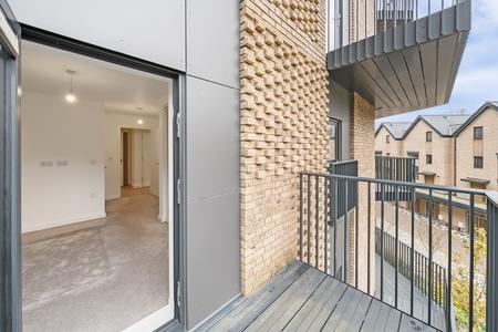 2 bedroom Flat to let in Hampton Place, Ashford, Ashford, TN23