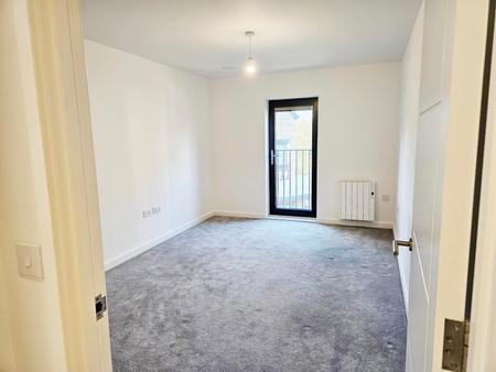 2 bedroom Flat to let in Hampton Place, Ashford, Ashford, TN23