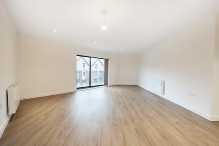 2 bedroom Flat to let in Hampton Place, Ashford, Ashford, TN23