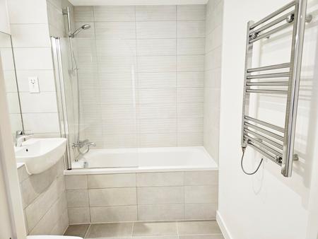 2 bedroom Flat to let in Hampton Place, Ashford, Ashford, TN23