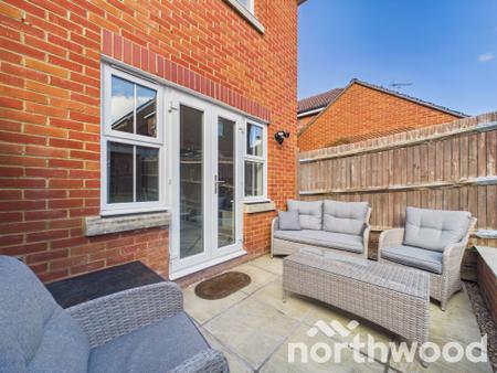 2 bedroom Terraced House for sale in Gravelly Field, Singleton, Ashford, TN23