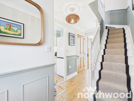 2 bedroom Terraced House for sale in Gravelly Field, Singleton, Ashford, TN23