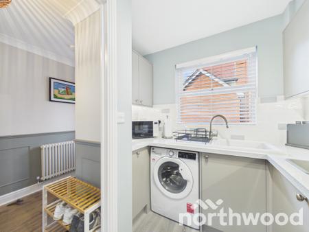 2 bedroom Terraced House for sale in Gravelly Field, Singleton, Ashford, TN23