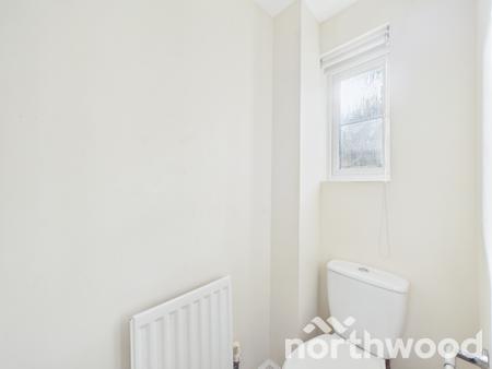 3 bedroom Terraced House to let in Orchid Court, Kingsnorth, Ashford, TN23