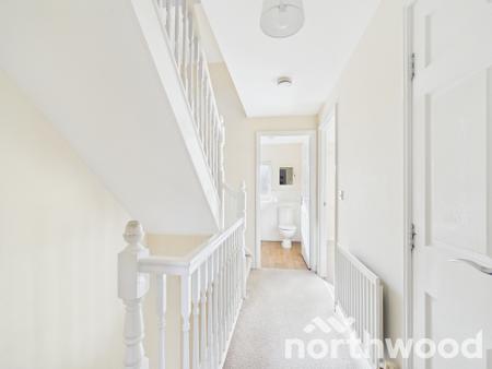 3 bedroom Terraced House to let in Orchid Court, Kingsnorth, Ashford, TN23