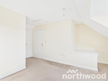 3 bedroom Terraced House to let in Orchid Court, Kingsnorth, Ashford, TN23