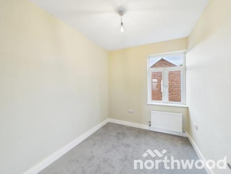 3 bedroom Semi-detached house for sale in Victoria Road, Town Centre, Ashford, TN23