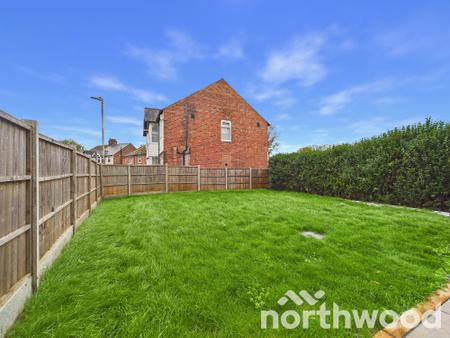 3 bedroom Semi-detached house for sale in Victoria Road, Town Centre, Ashford, TN23