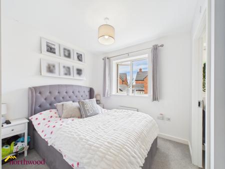 2 bedroom Semi-detached house for sale in Bailey Road, Banbury, OX16