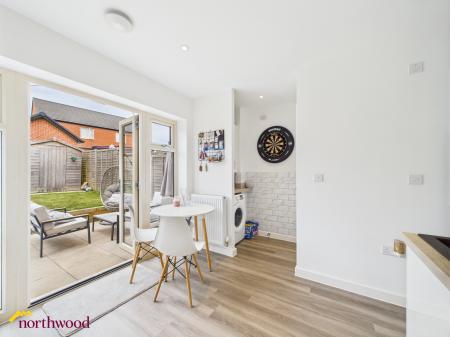 2 bedroom Semi-detached house for sale in Bailey Road, Banbury, OX16