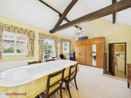 4 bedroom Detached house for sale in Boddington Road, Byfield, NN11