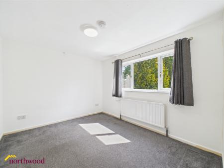 4 bedroom End of terrace house for sale in Ferriston, Banbury, OX16