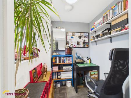 3 bedroom End of terrace house for sale in Kingerlee Road, Banbury, OX16