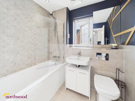 3 bedroom Detached house for sale in Yeoman Close, Bodicote, OX15