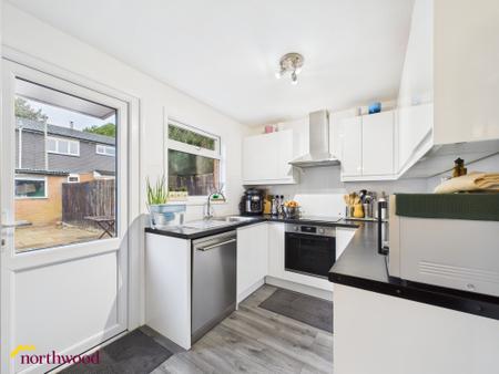 3 bedroom Terraced House to let in Portway, Banbury, OX16