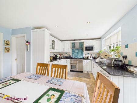 1 bedroom House share to let in Rawlins Close, Twyford, OX17