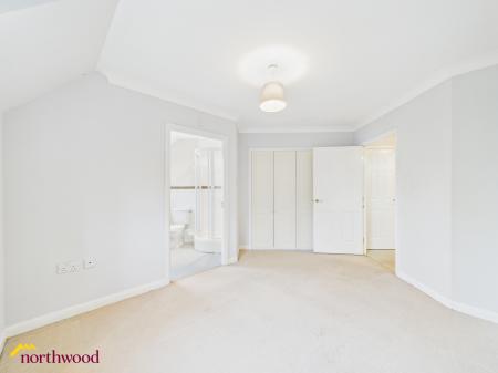 2 bedroom Flat for sale in Sir Henry Jake Close, Banbury, OX16