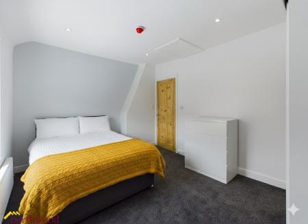 1 bedroom House share to let in West Street, Banbury, OX16