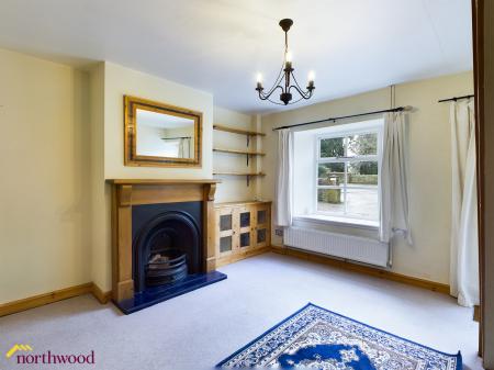 2 bedroom Cottage to let in Church Street, Bodicote, OX15