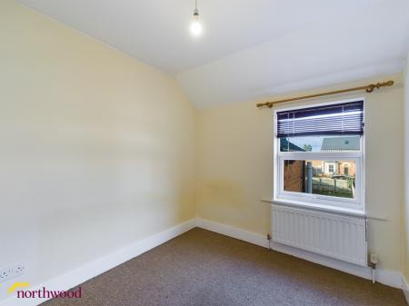 2 bedroom End of terrace house for sale in Avenue Road, Banbury, OX16