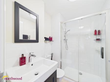 5 bedroom Detached house for sale in Reedmace Road, Banbury, OX15