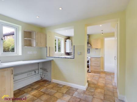 3 bedroom Detached house to let in Brinkburn Grove, Banbury, OX16