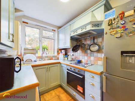 2 bedroom Terraced House to let in West Street, Banbury, OX16