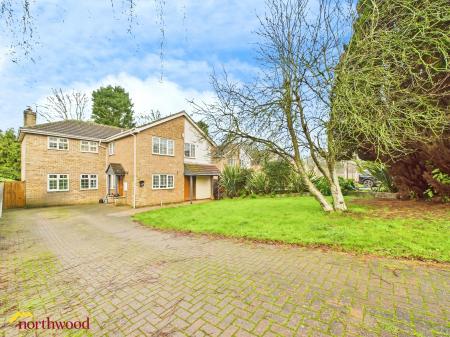 Greenhills Park, Bloxham, OX15