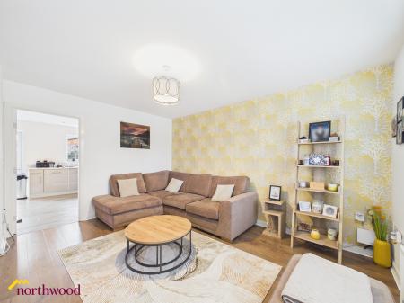 4 bedroom Semi-detached house for sale in Nickling Road, Banbury, OX16