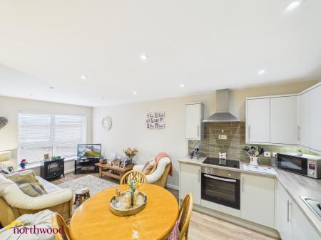 1 bedroom Flat for sale in Tramway Road, Banbury, OX16