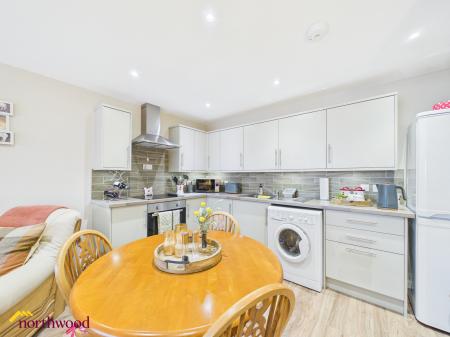 1 bedroom Flat for sale in Tramway Road, Banbury, OX16