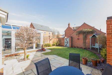 5 bedroom Detached house for sale in Sage Close, Banbury, OX16